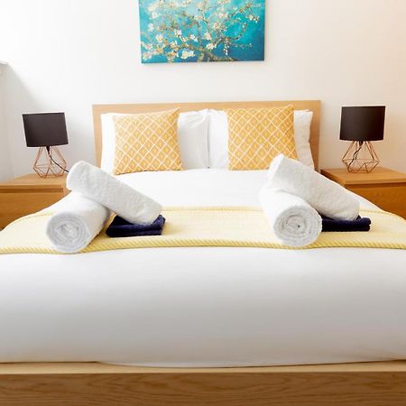 Modern Merchant City Apartment By George Square Glasgow Eksteriør bilde