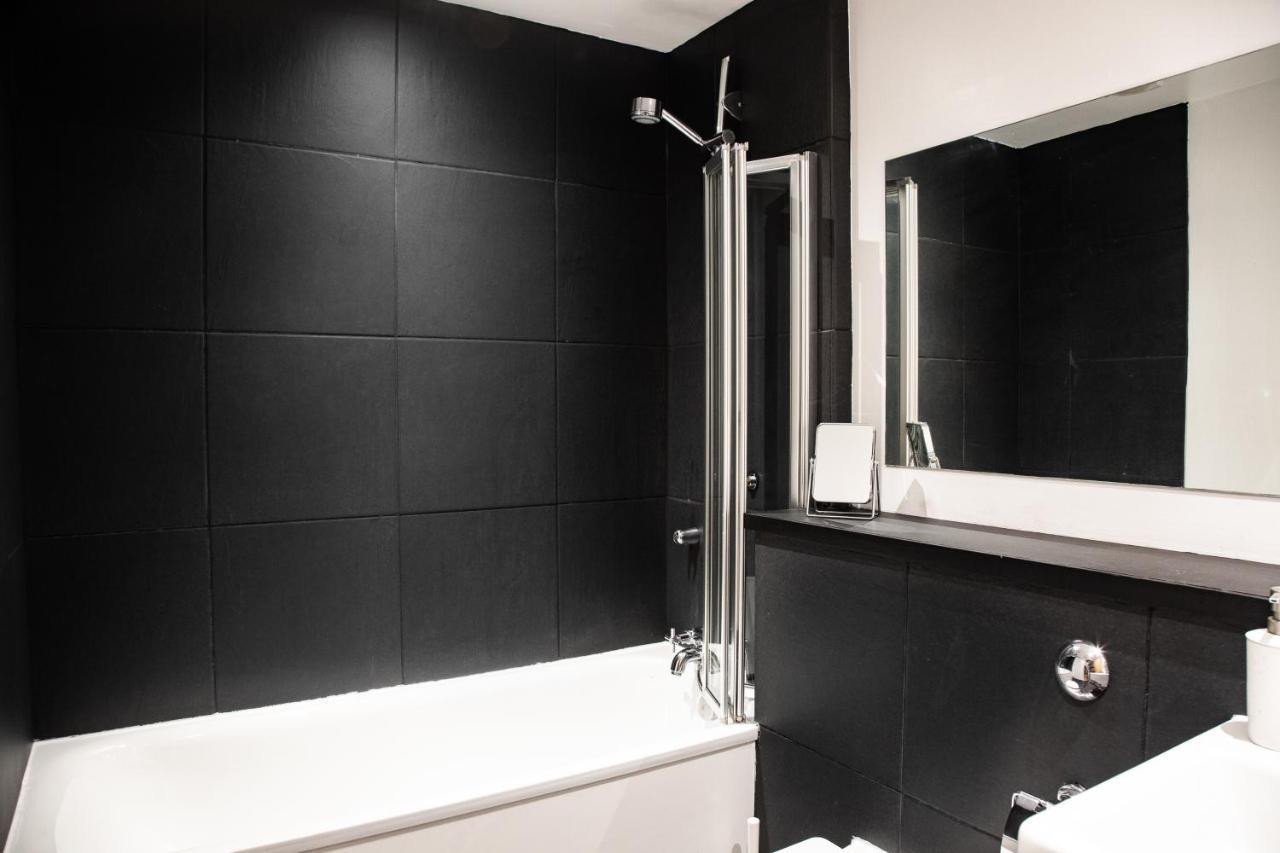 Modern Merchant City Apartment By George Square Glasgow Eksteriør bilde